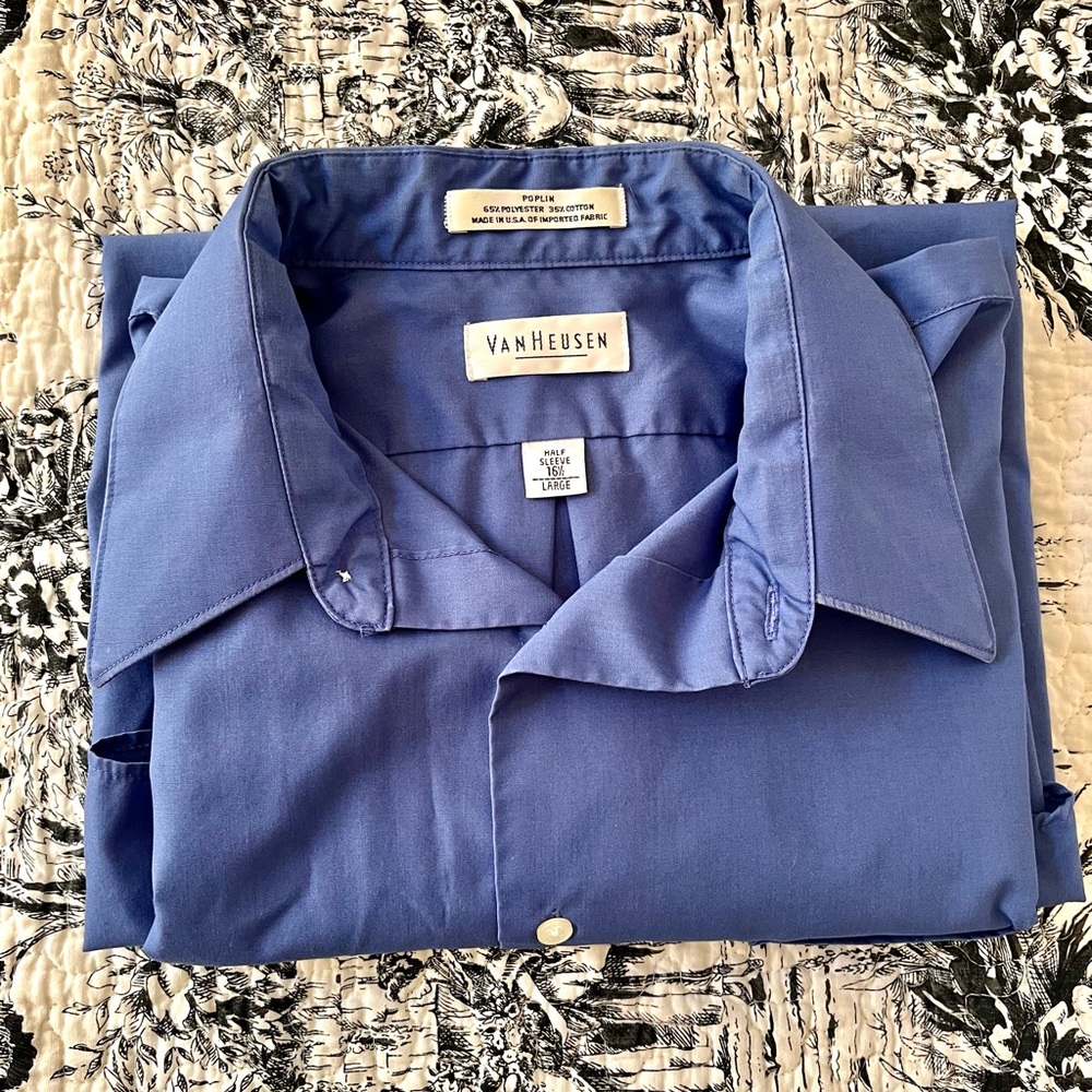 3/$25 Van Heusen Men's Short Sleeve Shirt - Picture 1 of 2